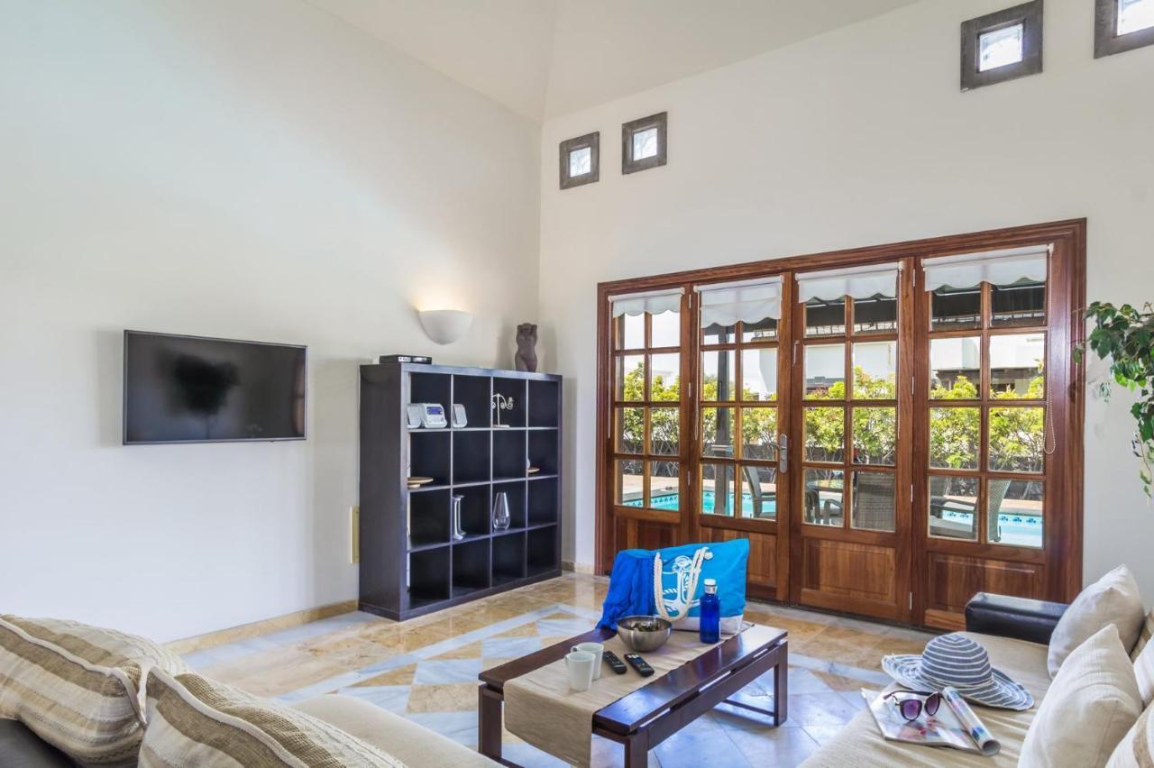 Villa Victoria Luz By Villa Plus Playa Blanca  Luaran gambar